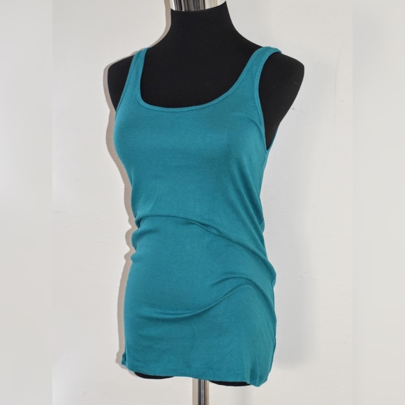 Tank Top - Picture 2 of 4